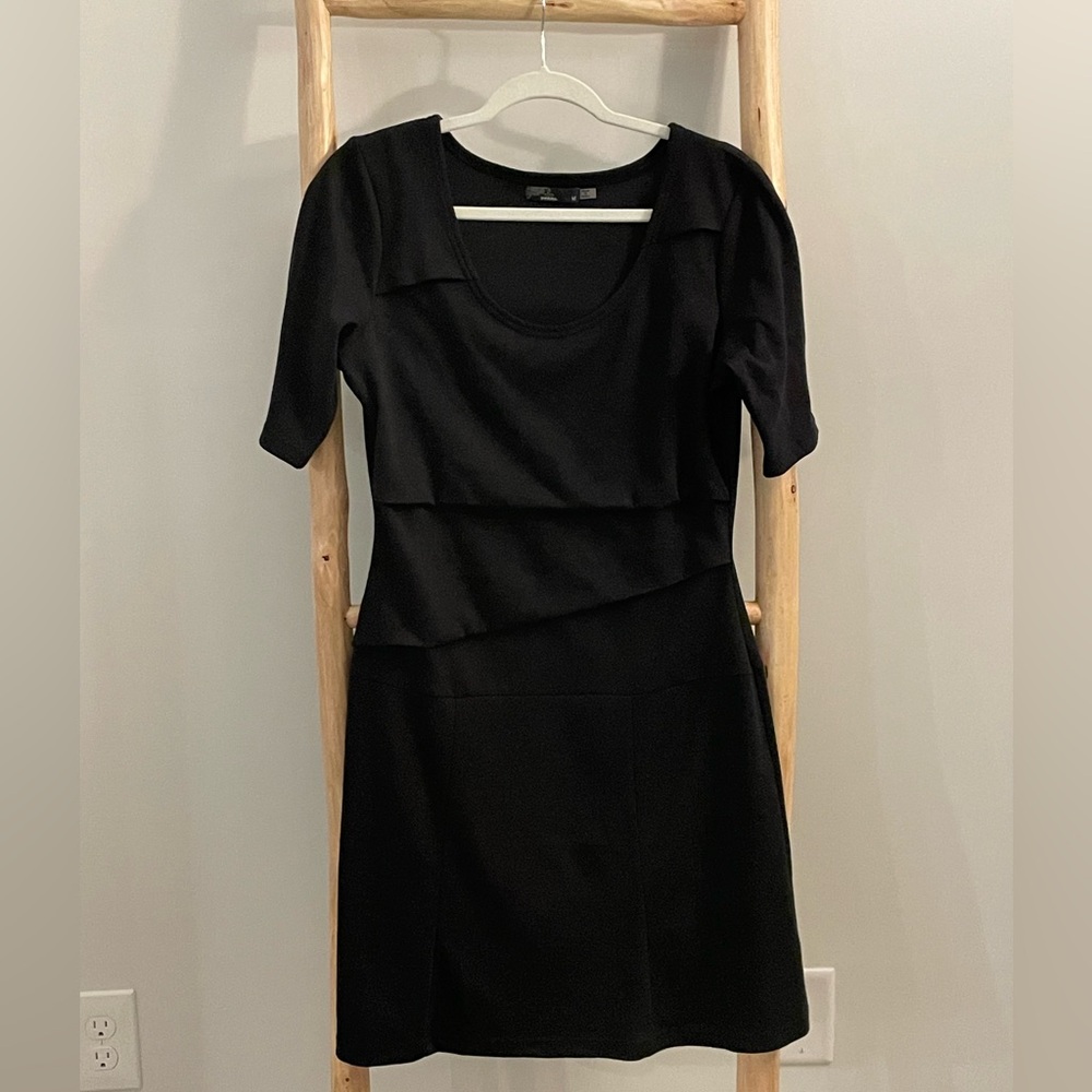 Prana Short Sleeve Black Dress Size Medium
